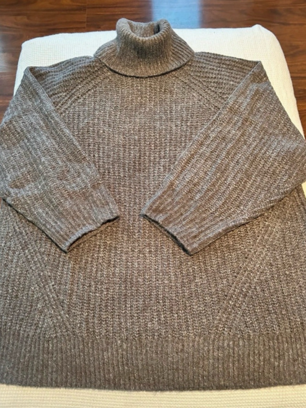 Old Navy Grey Ribbed Turtleneck Sweater